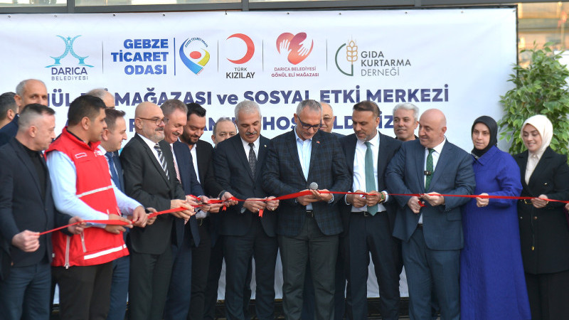 Gebze Ticaret Odası, Darıca’da Sosyal Etki Merkezi Ve Gönül Eli Mağazası’nı Açtı